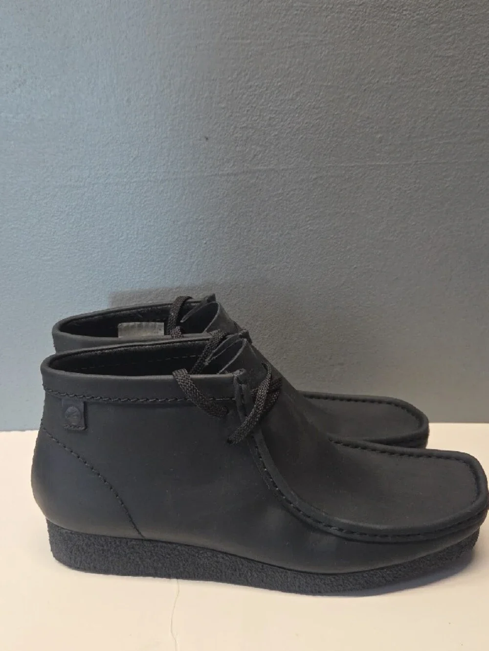 Clarks Men's Black Wallabee Chukka Boots Size 9